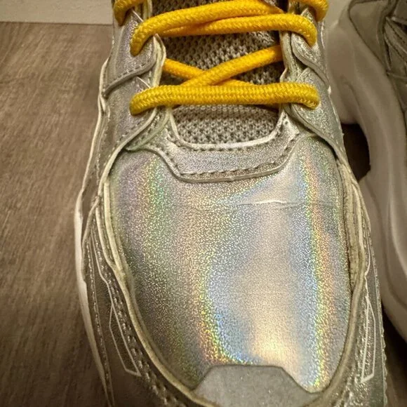 FILA Women’s Chunky Sneakers | 7.5 | Silver Holographic | Vibram Sole - Picture 4 of 8